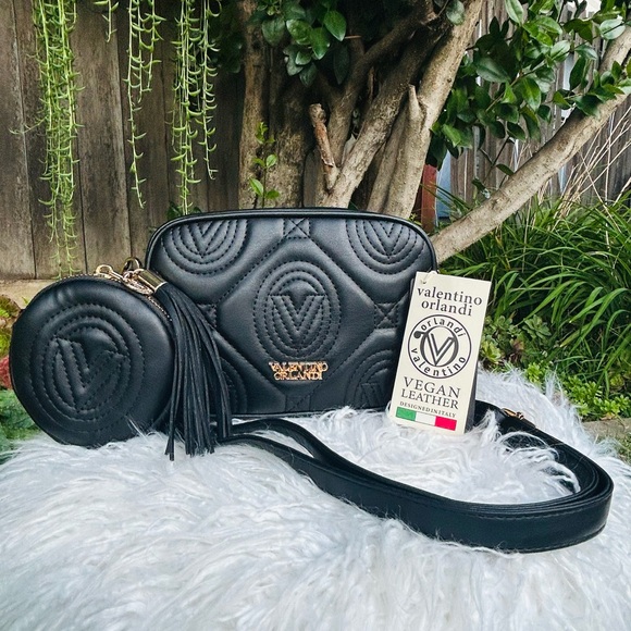 Valentino Orlandi Handbags - Valentino Orlandi Black Quilted Crossbody Bag with Coin Pouch